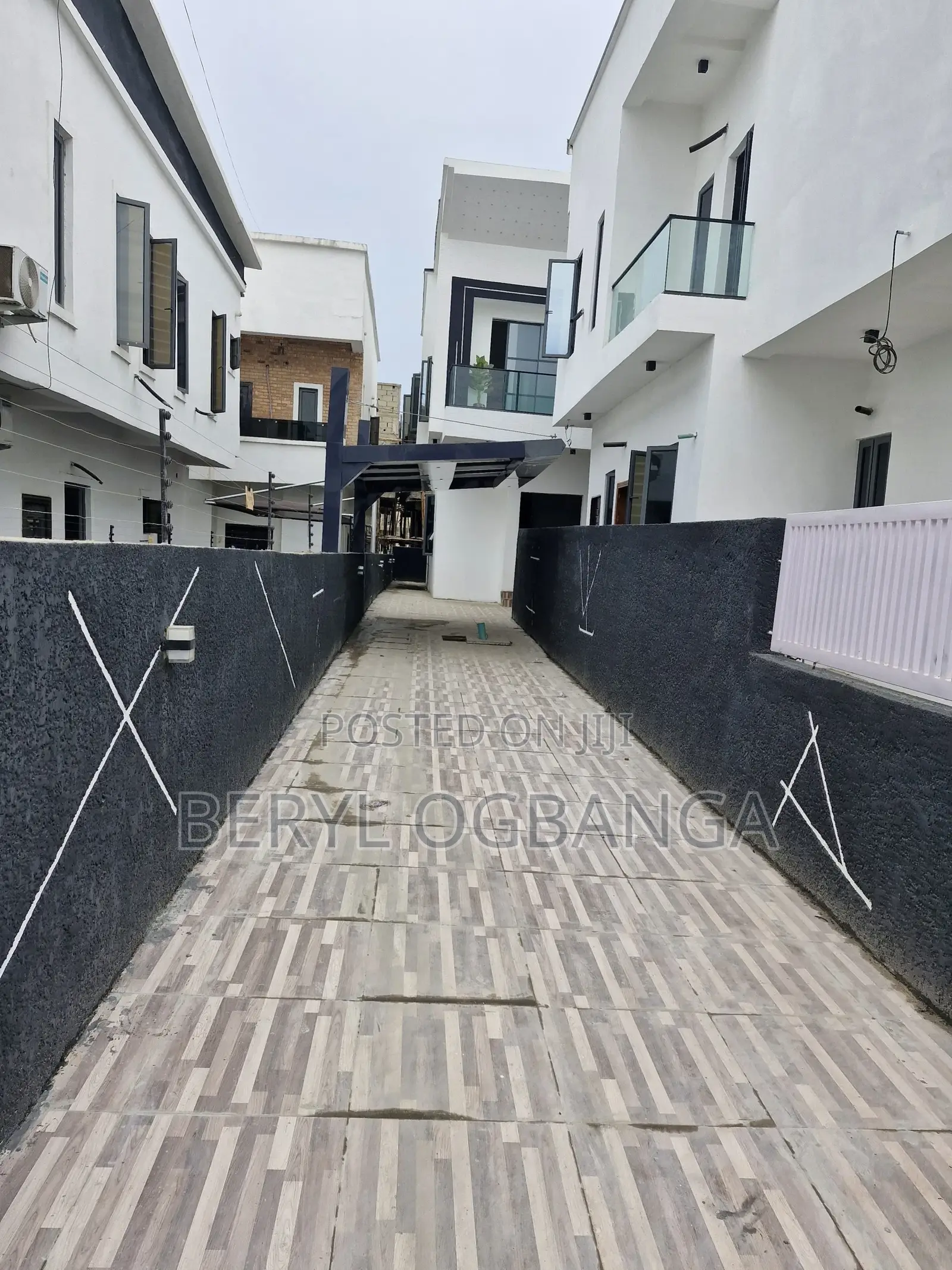 4bdrm Duplex in Palm City Estate, Ado / Ajah for sale in Ado / Ajah