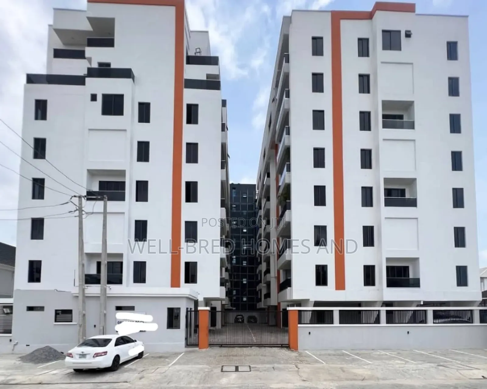 4bdrm Apartment in Lekki Phase 1 Lagos for sale in Lekki Phase 1