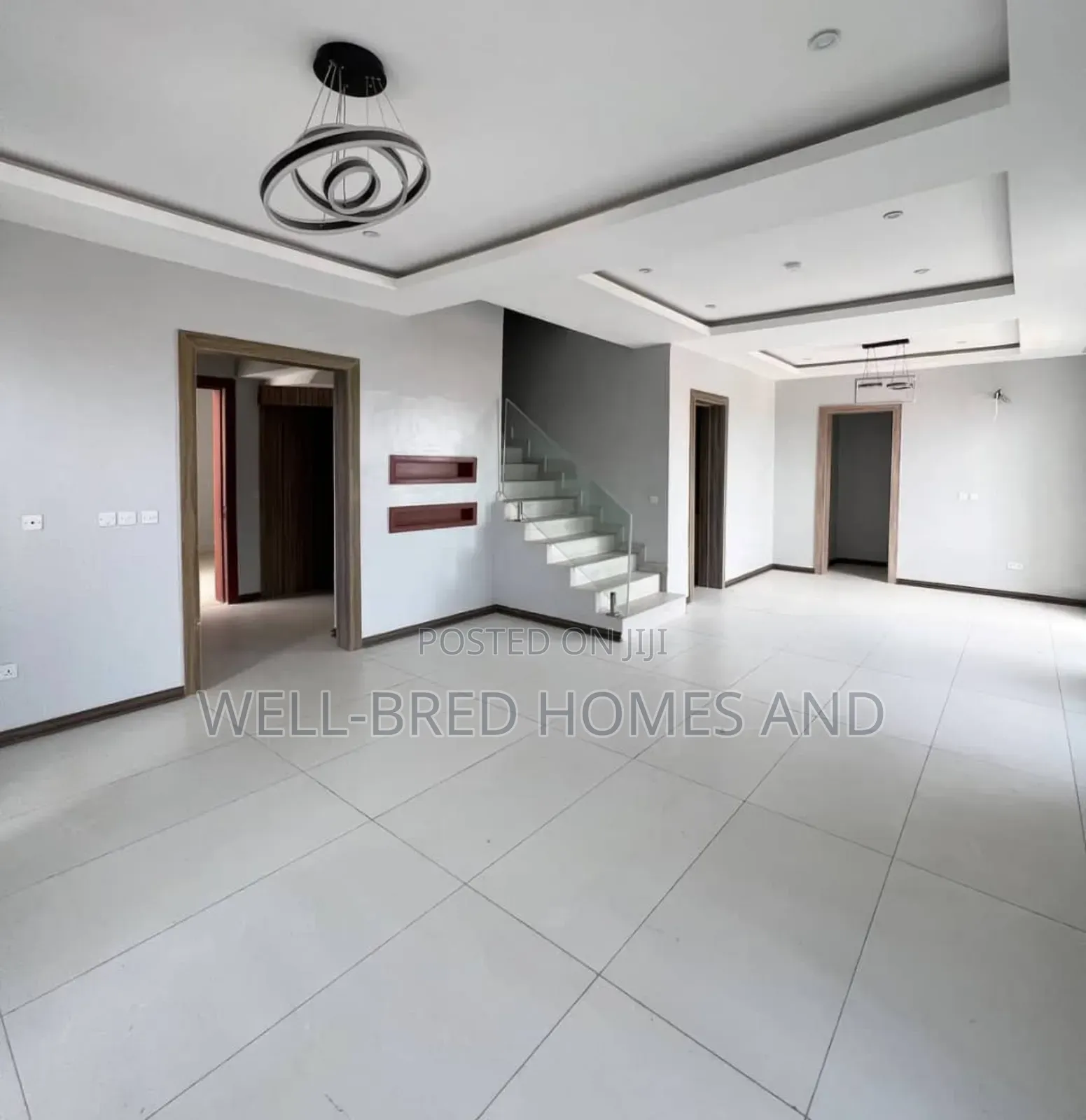 4bdrm Apartment in Lekki Phase 1 Lagos for sale in Lekki Phase 1