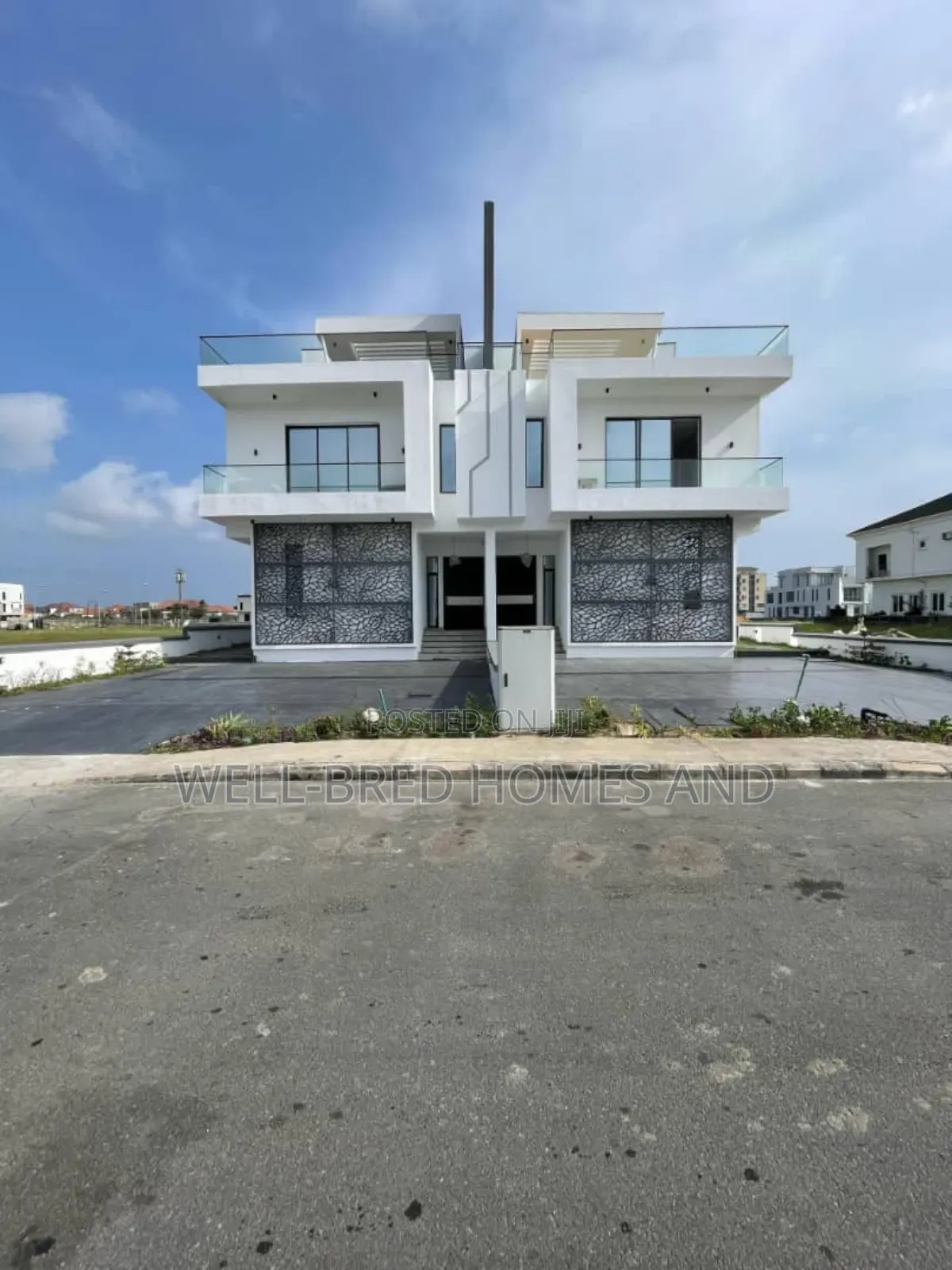 5bdrm Duplex in Ikate Lekki Lagos for sale in Lekki