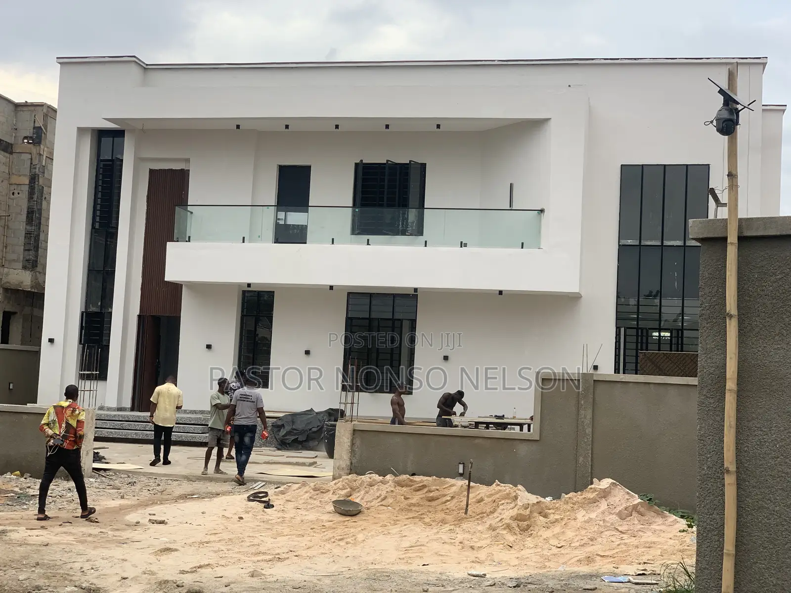 5bdrm Duplex in Ikenegbu Main, Owerri for sale in Owerri