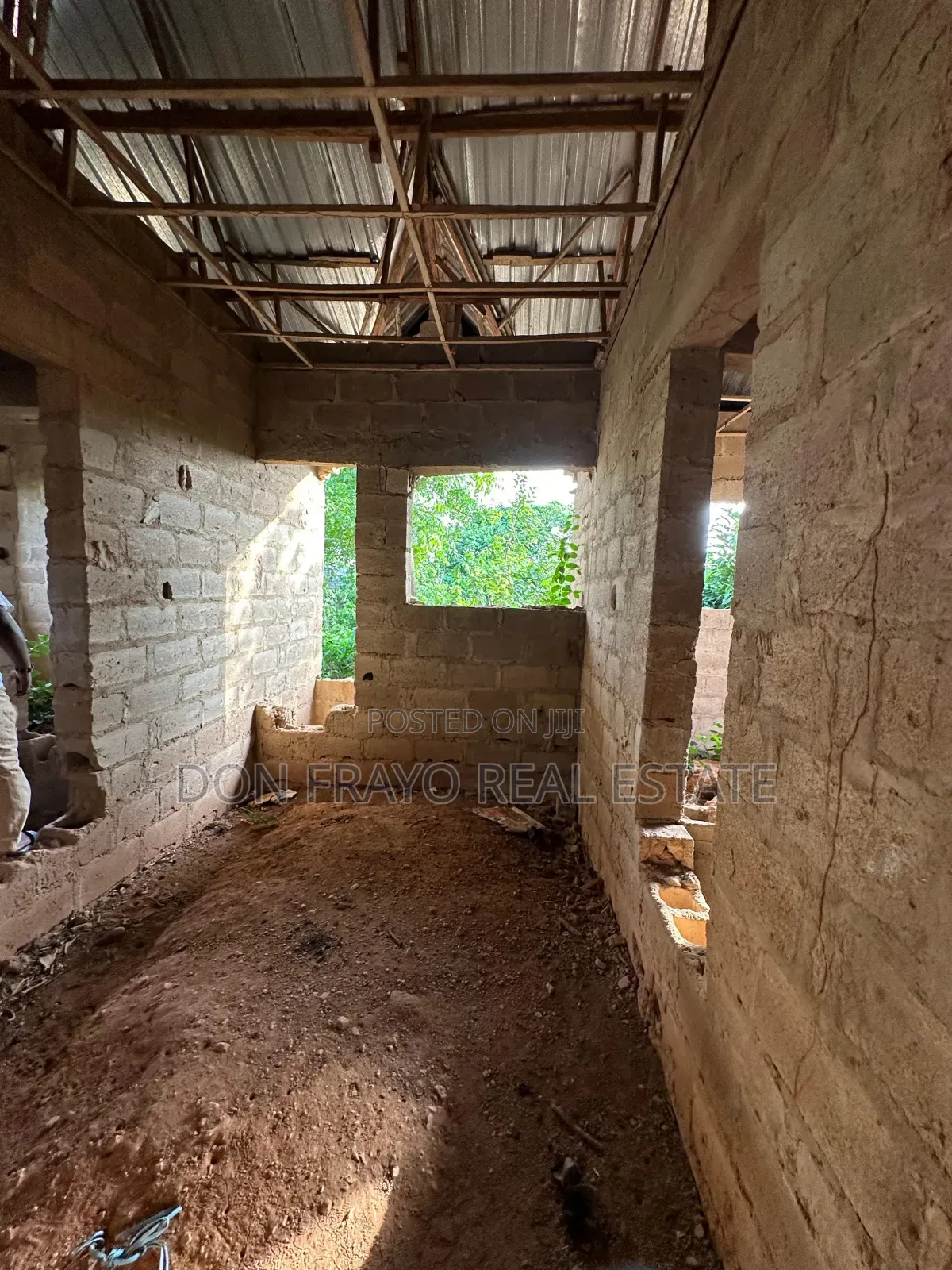 6bdrm Block of Flats in Awotan Apete, Ibadan Polytechnic/University in Ibadan Polytechnic/University