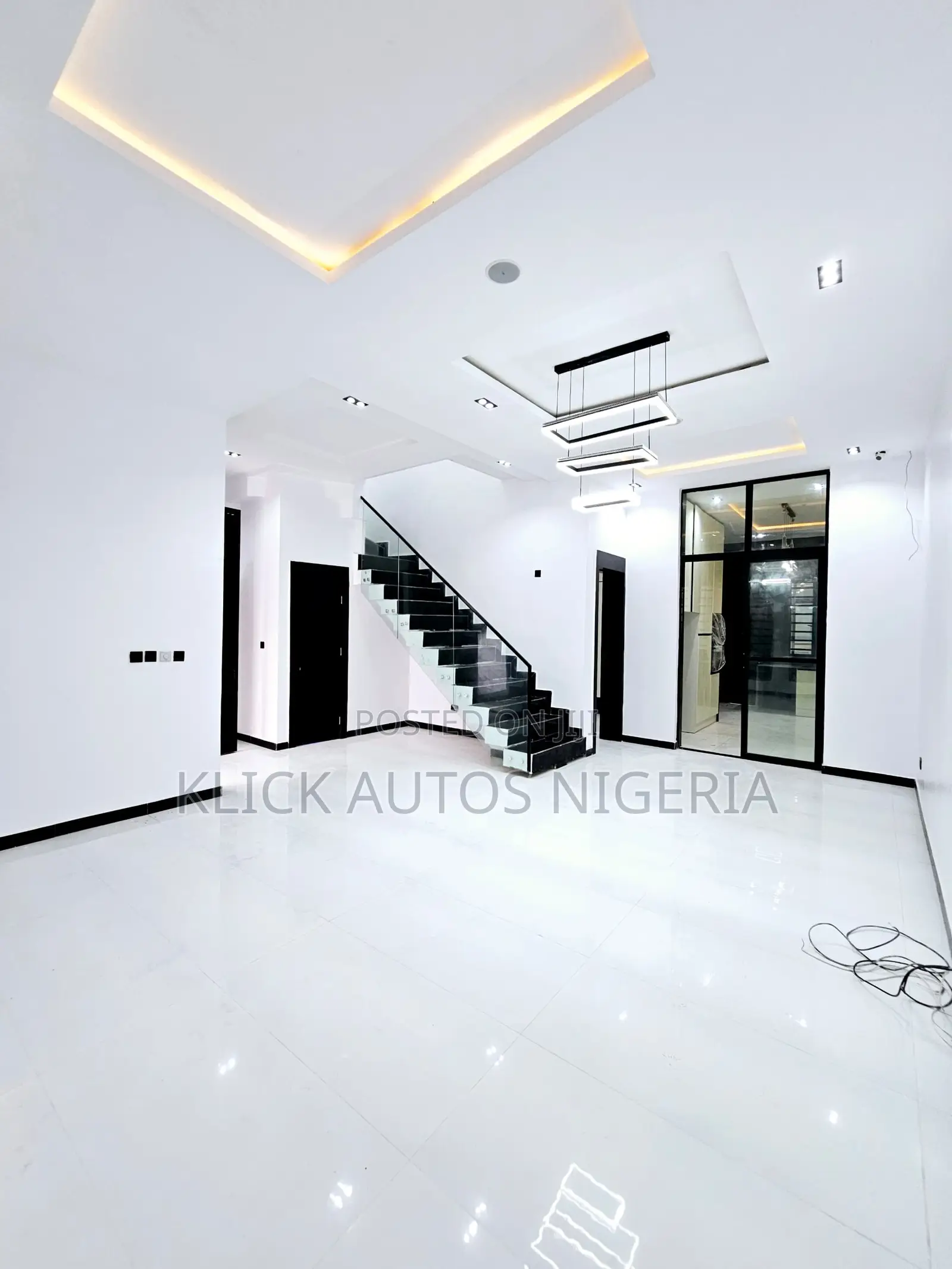 Furnished 4bdrm Duplex in Ikate for sale in Ikate