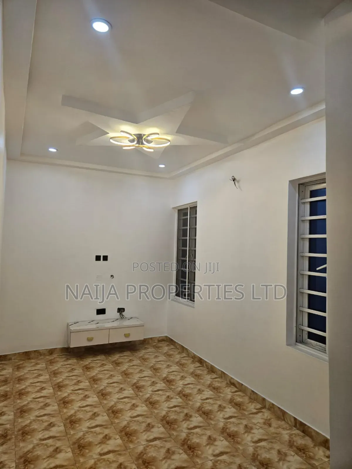 5bdrm Duplex in Lekki Scheme 2, Ajah for sale in Ajah