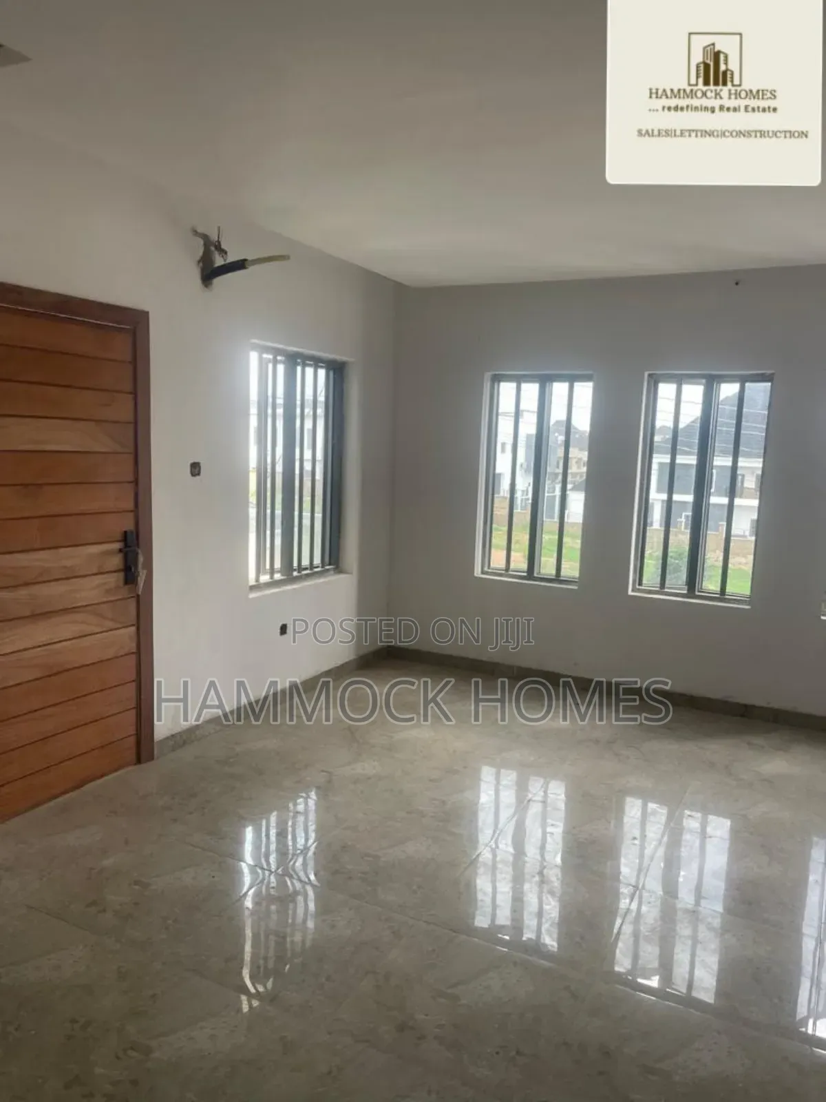 5bdrm Duplex in Kolapo Ishola Gra, Akobo for sale in Akobo