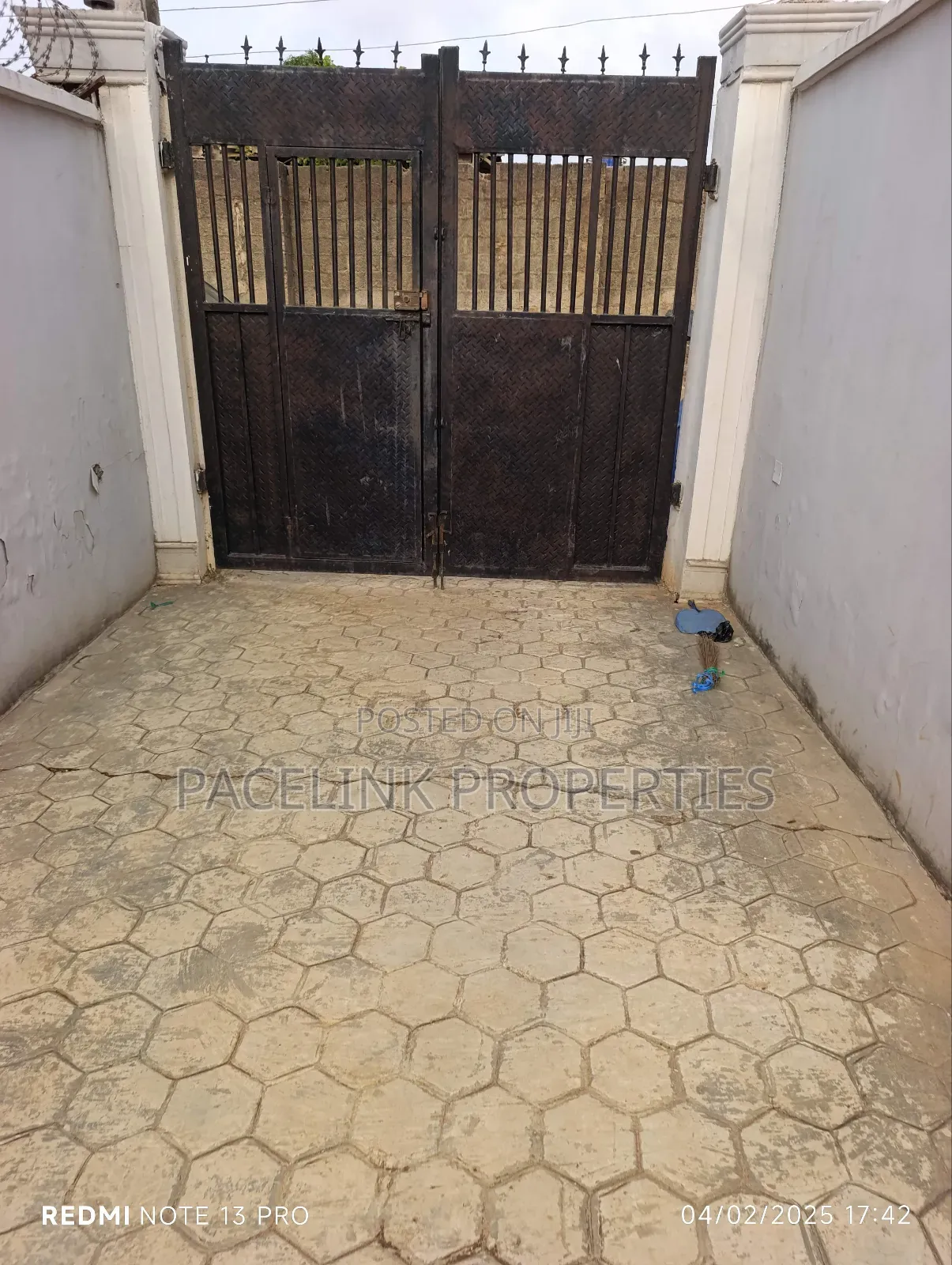 Mini Flat in Ipaja / Ipaja for rent in Ipaja / Ipaja