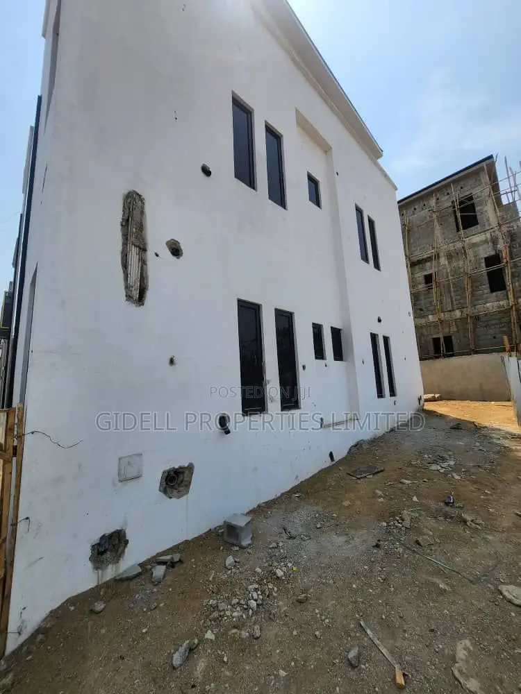 5bdrm House in Guzape District for sale in Guzape District
