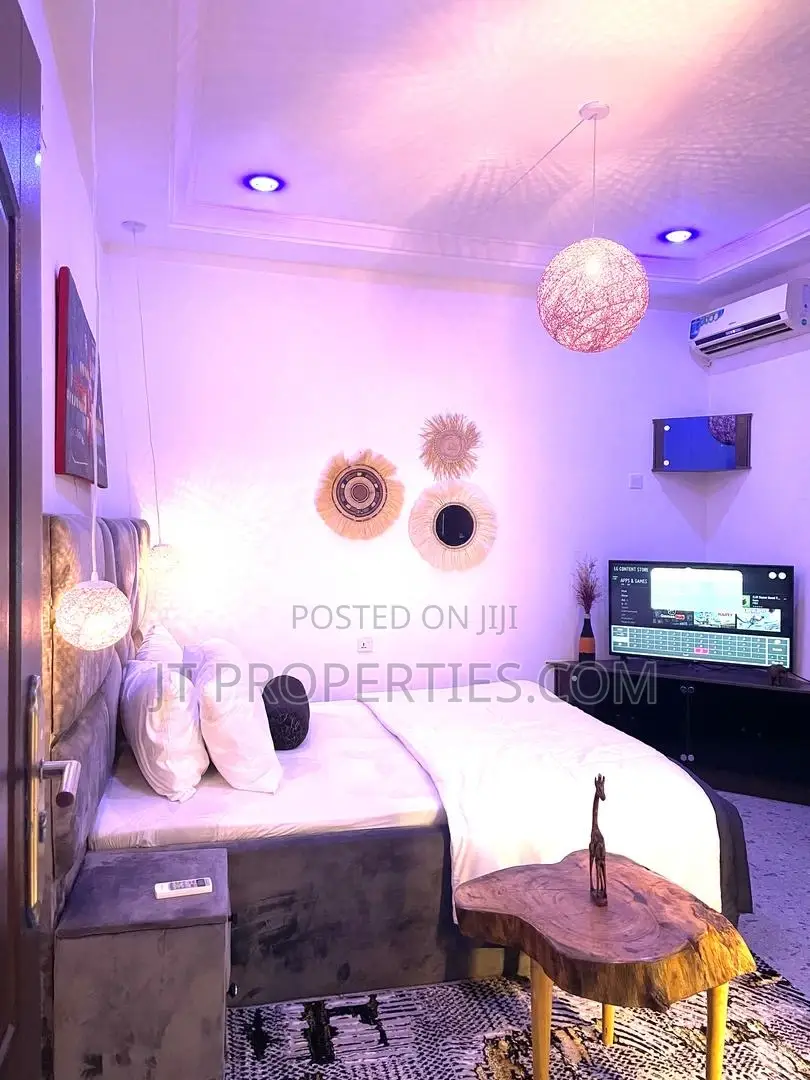 Cozy Studio Apartment Wuye 1m Per Month in Wuye