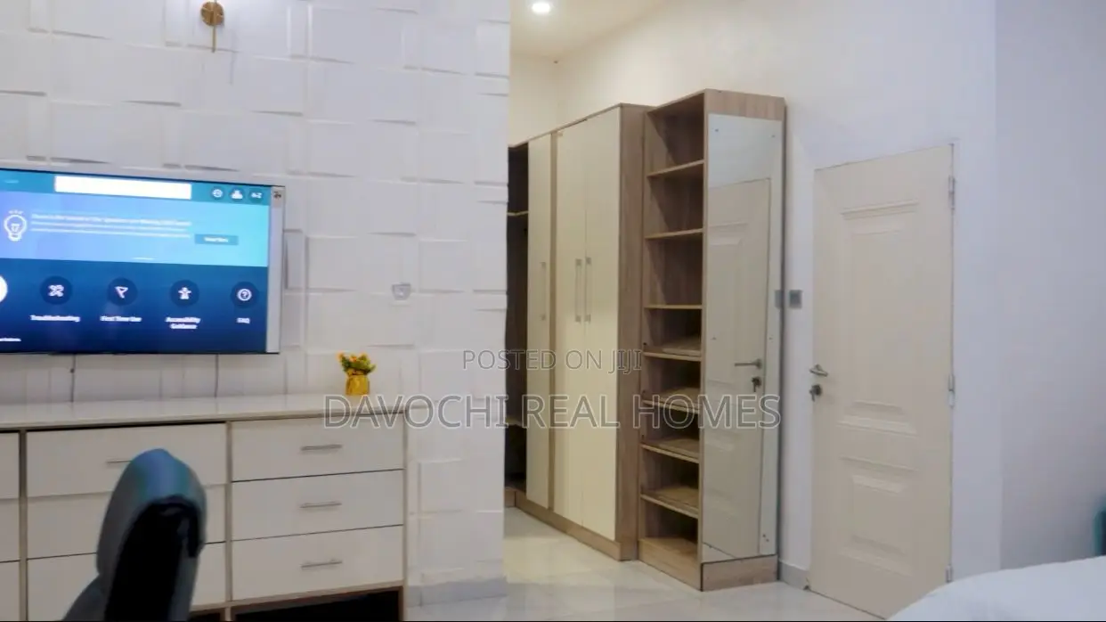 4bdrm Duplex in Alternative Route, Chevron for rent in Chevron