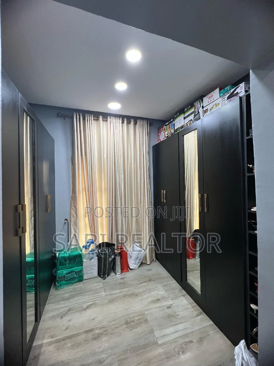 Furnished 4bdrm Duplex in Omole Phase 2 for sale in Omole Phase 2