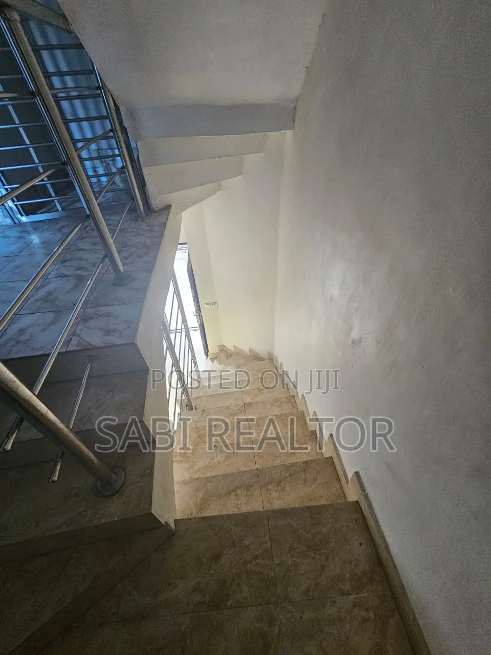 Furnished 5bdrm Duplex in Omole Phase 2 for sale in Omole Phase 2