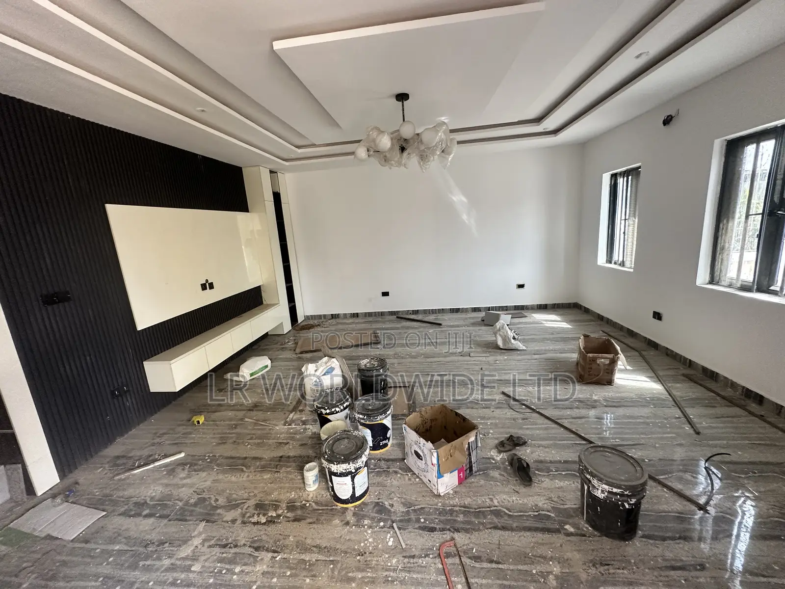 5bdrm Duplex in Riverpark Estate, Lugbe District for sale in Lugbe District