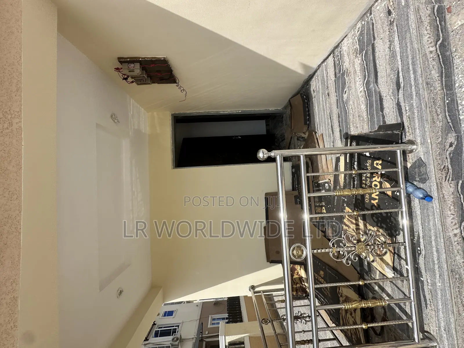 5bdrm Duplex in Riverpark Estate, Lugbe District for sale in Lugbe District