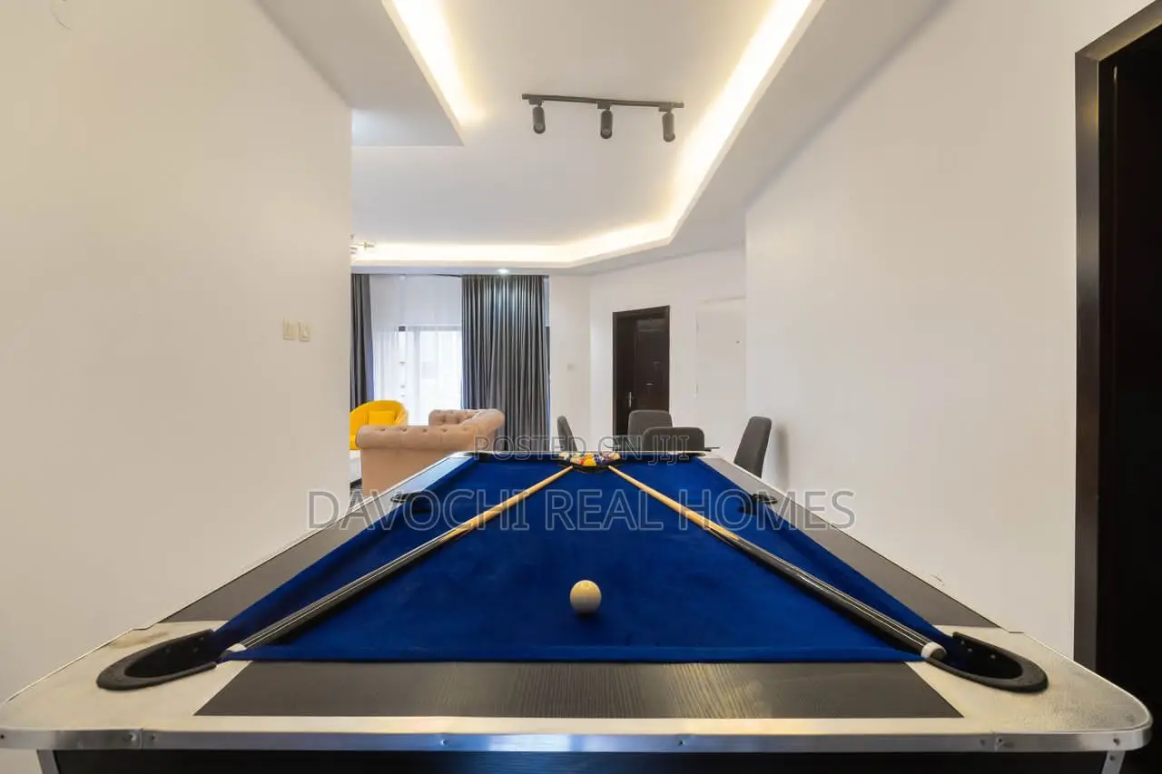 Furnished 3bdrm Apartment in Lekki Phase1 for rent in Lekki Phase 1