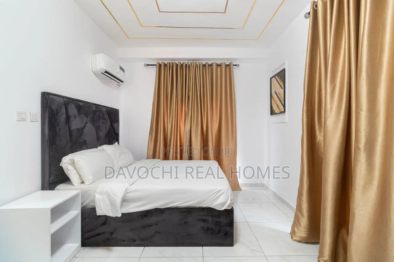 Furnished 3bdrm Apartment in Lekki Phase1 for rent in Lekki Phase 1