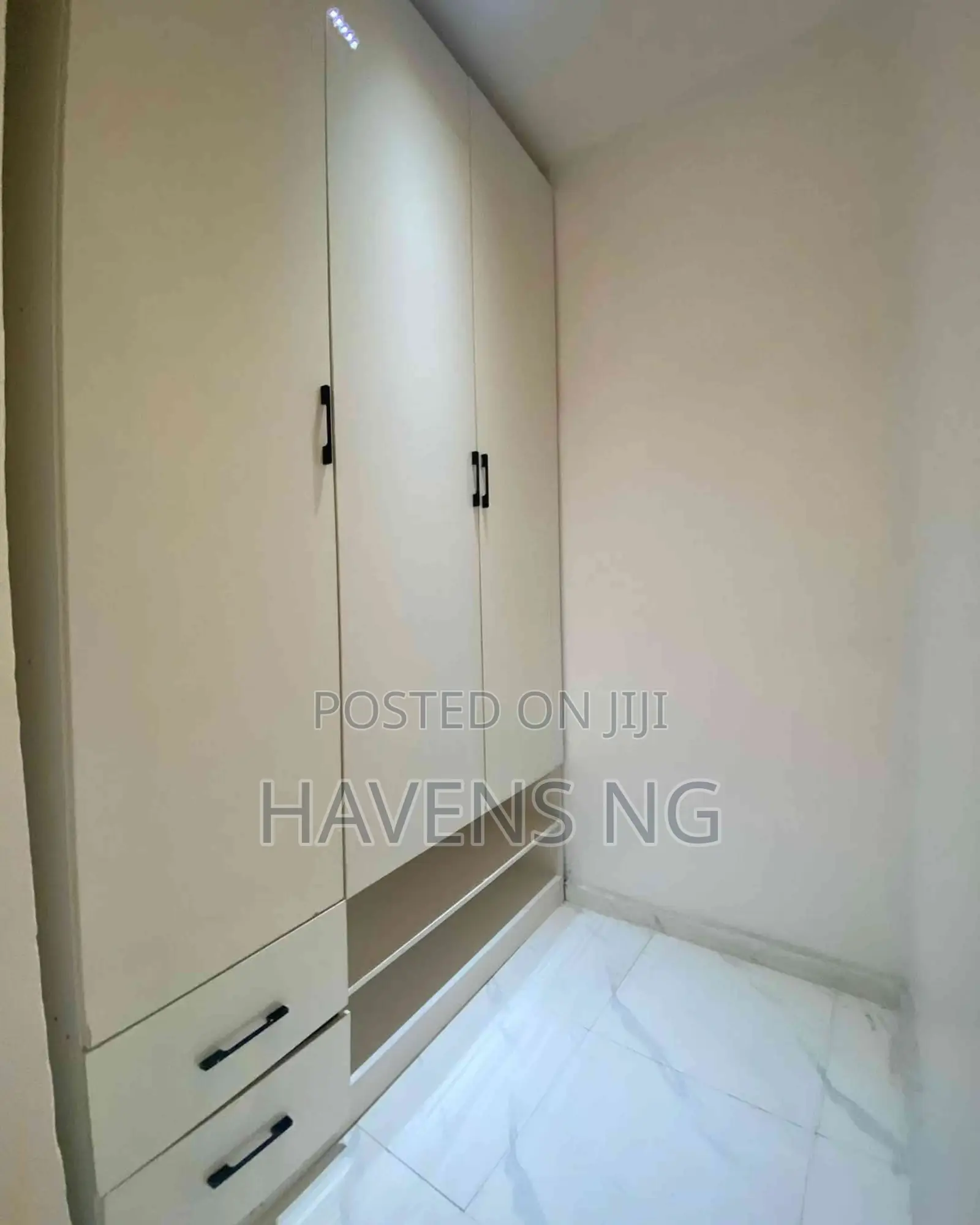 5bdrm Duplex in Ado / Ajah for sale in Ado / Ajah
