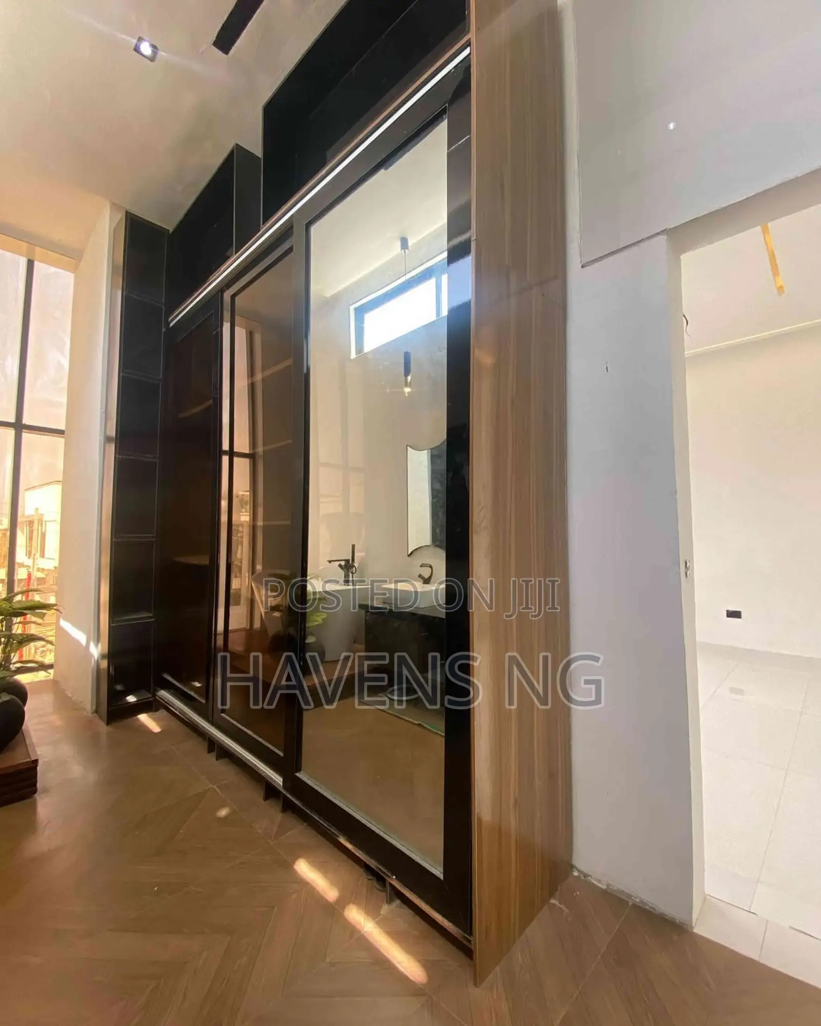 5bdrm Duplex in Ado / Ajah for sale in Ado / Ajah