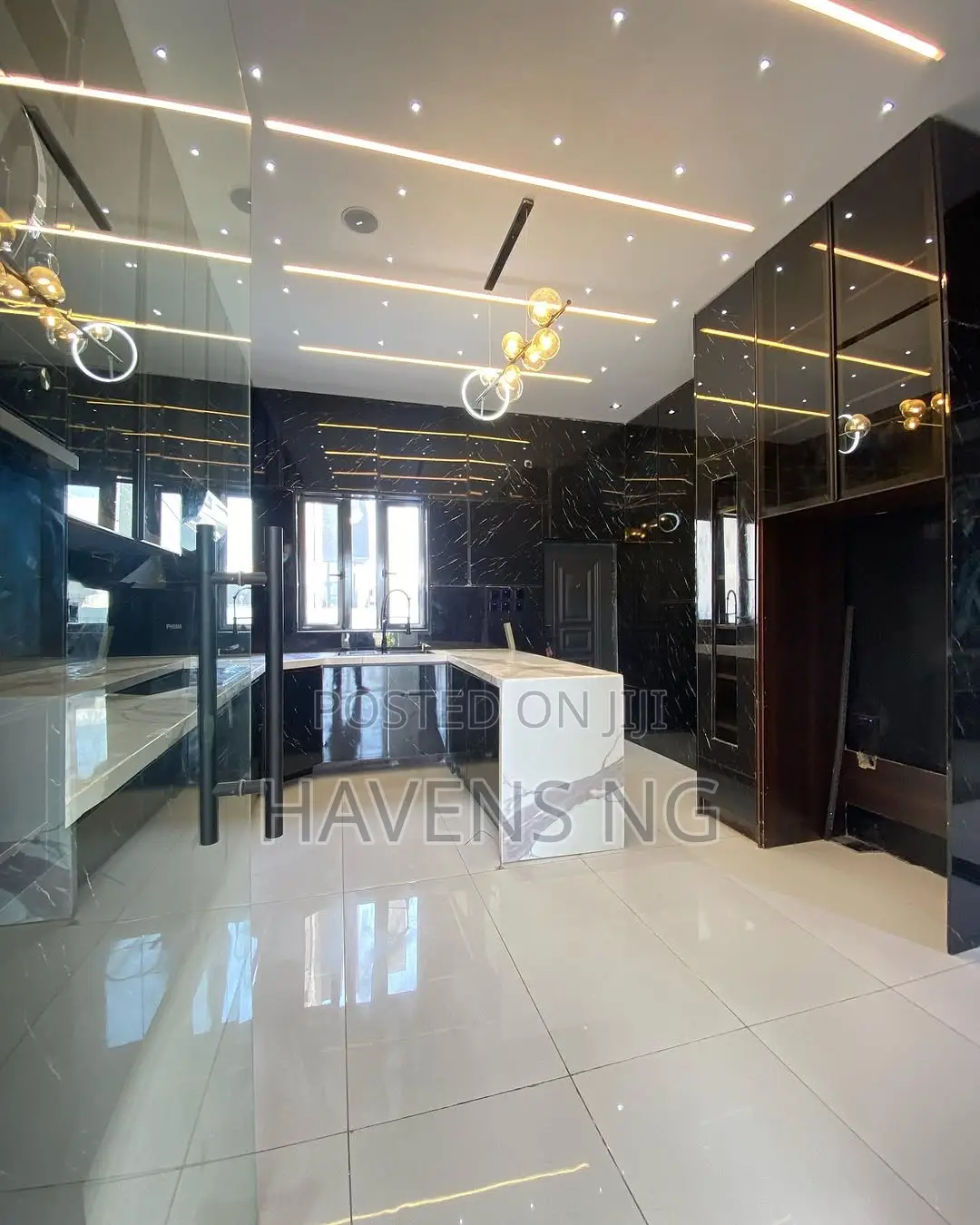 4bdrm Duplex in Ado / Ajah for sale in Ado / Ajah