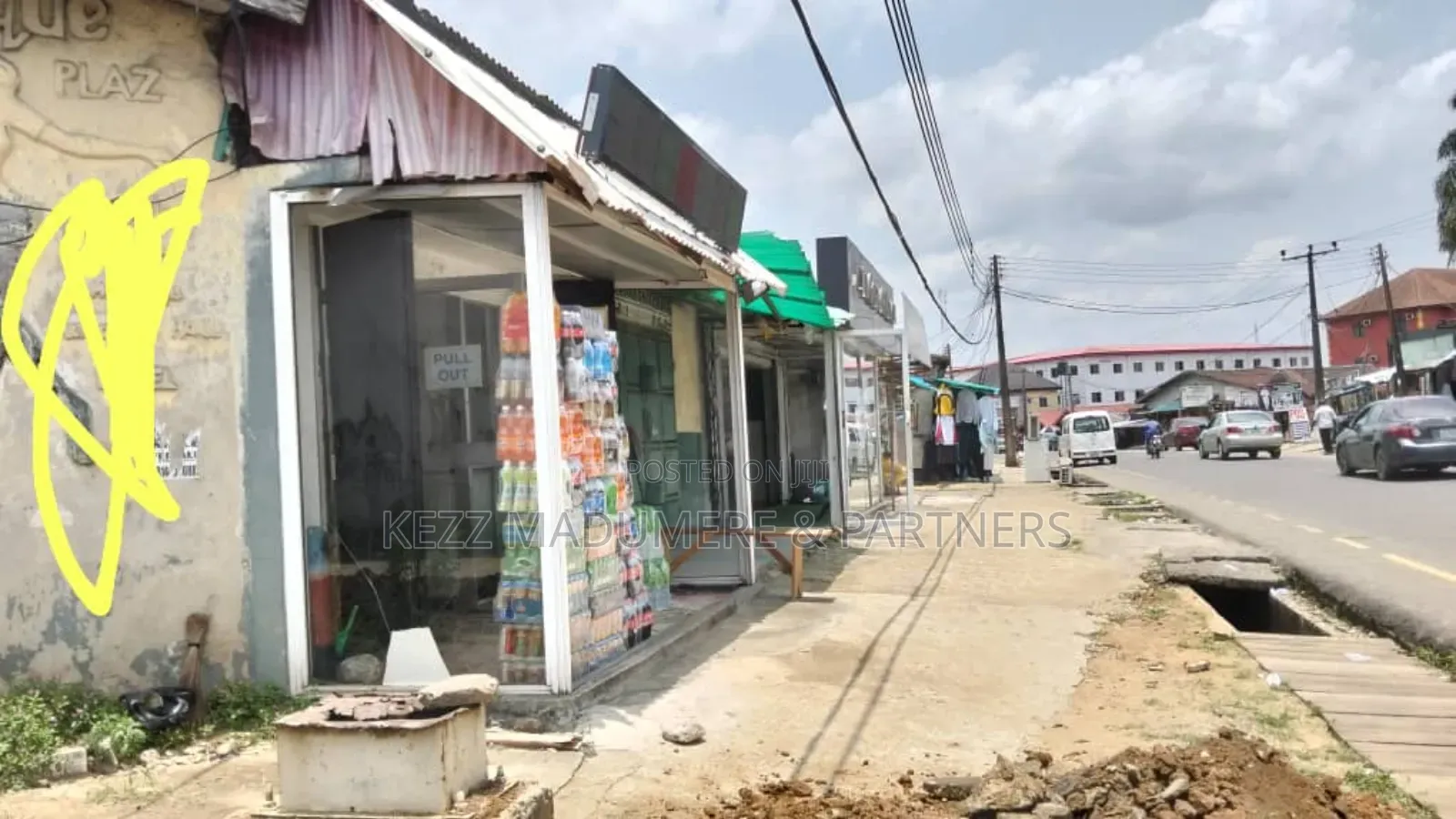 For Sale: Land With Shops at Rumuadolu / Rumuola , Ph in Port-Harcourt