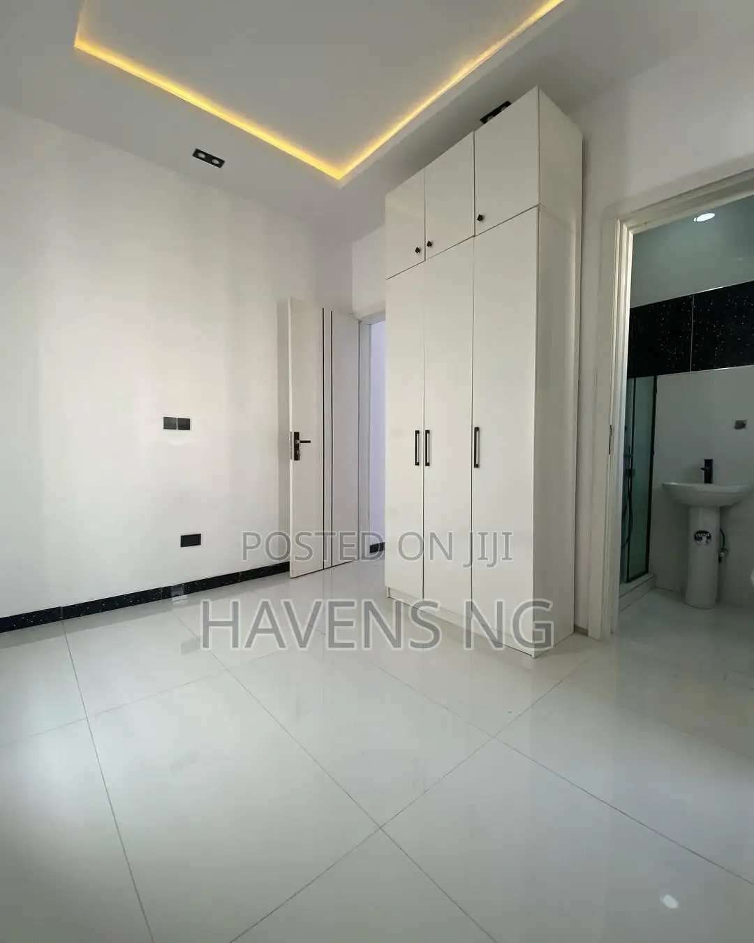 4bdrm Duplex in Abraham Adesanya Estate for sale in Abraham Adesanya Estate