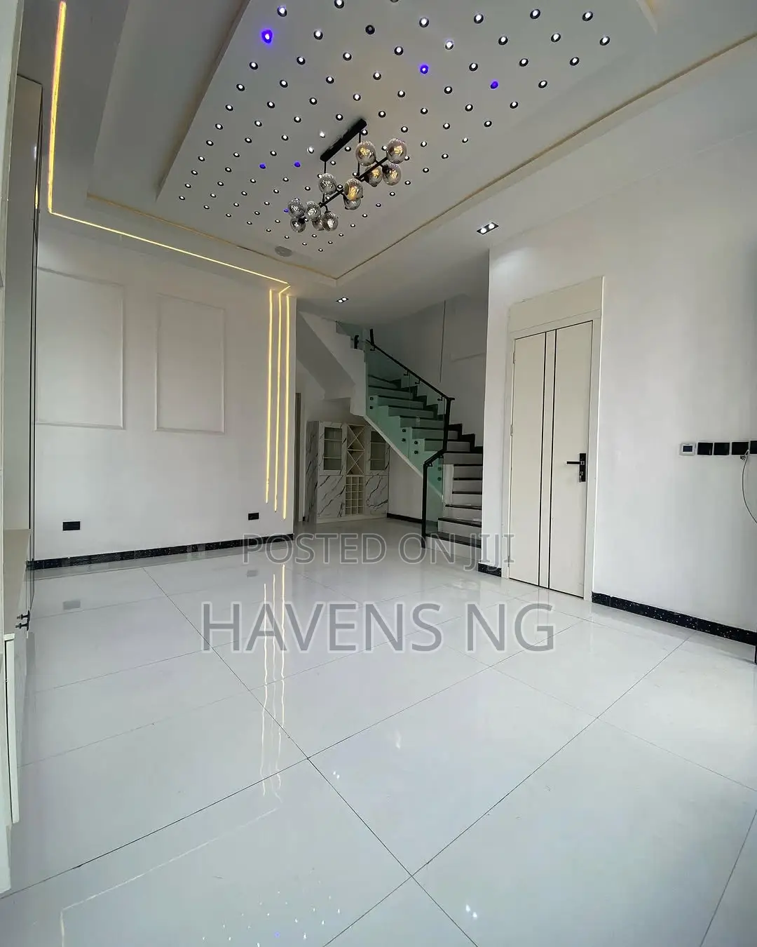 4bdrm Duplex in Abraham Adesanya Estate for sale in Abraham Adesanya Estate