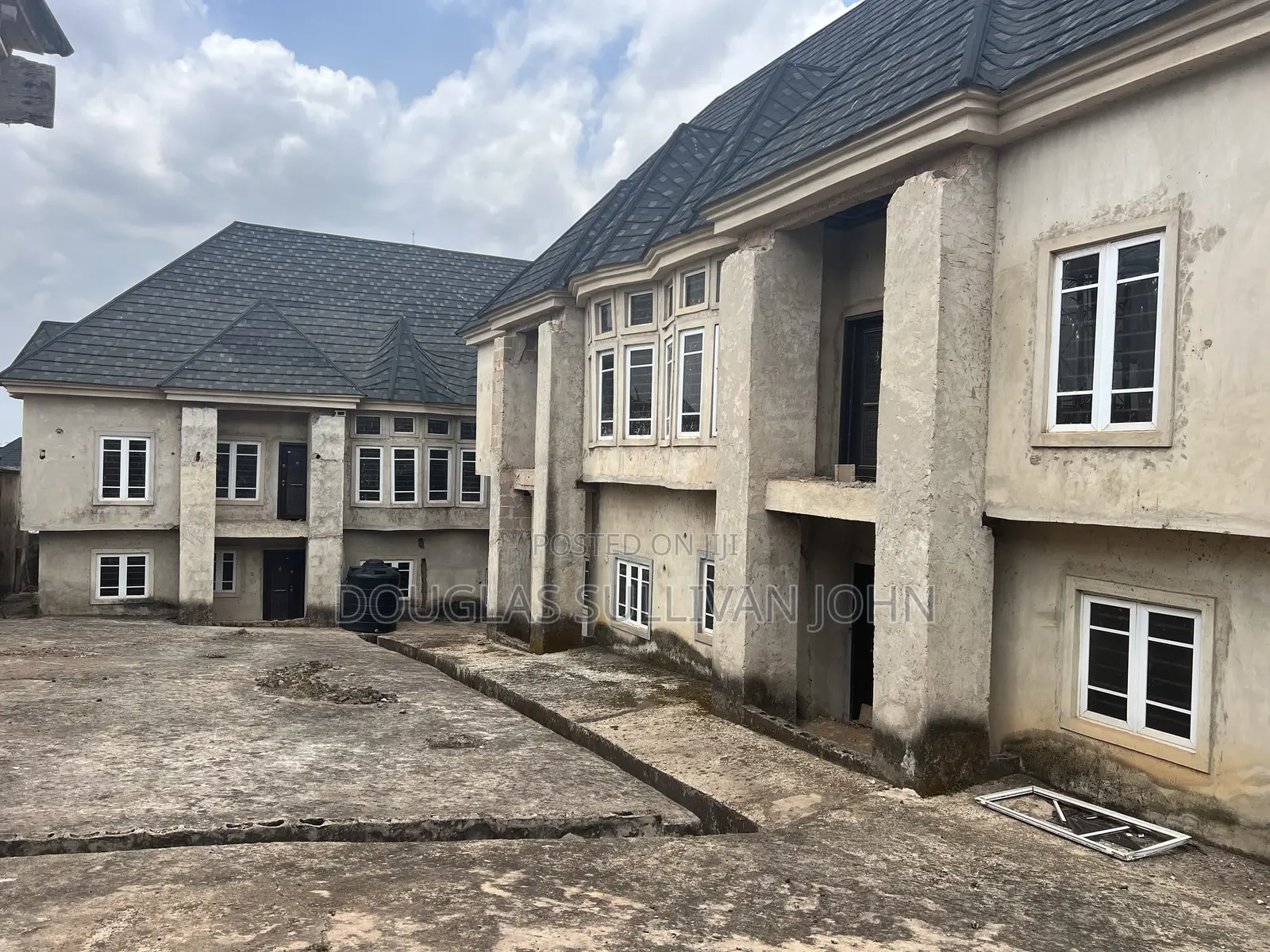 4bdrm Townhouse/Terrace in Diamond Estate Gra, Enugu for sale in Enugu