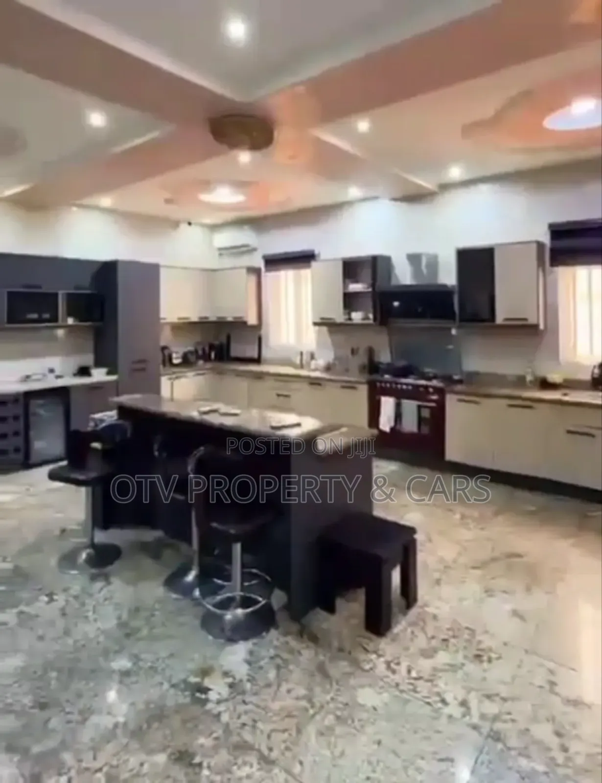 Furnished 7bdrm Duplex in Ikate for sale in Ikate