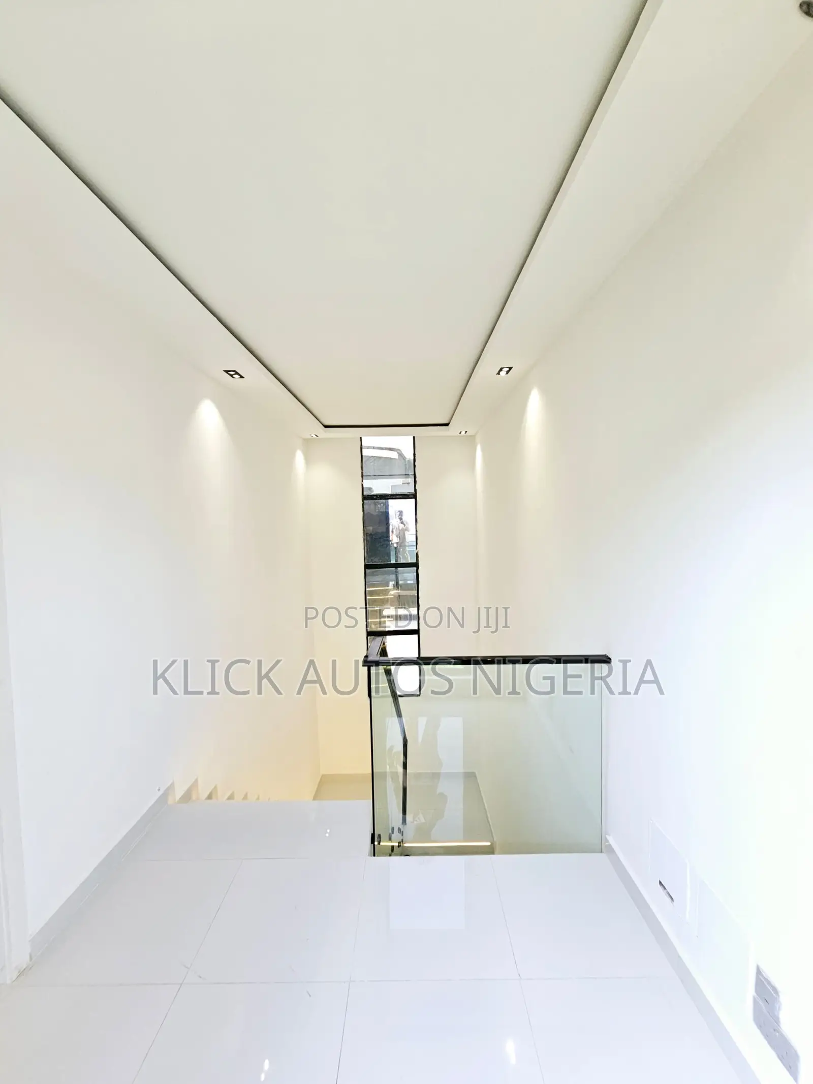 5bdrm Duplex in Lekki for sale in Lekki