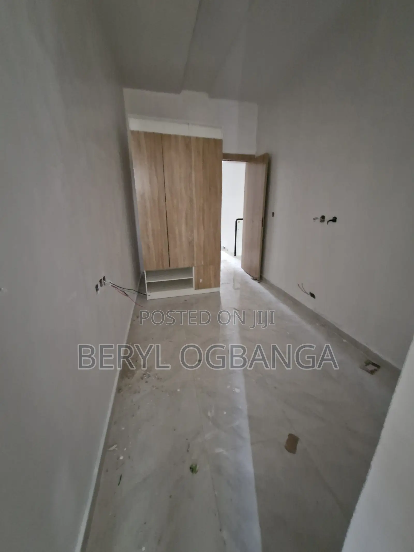 4bdrm Townhouse/Terrace in Ikota for sale in Ikota