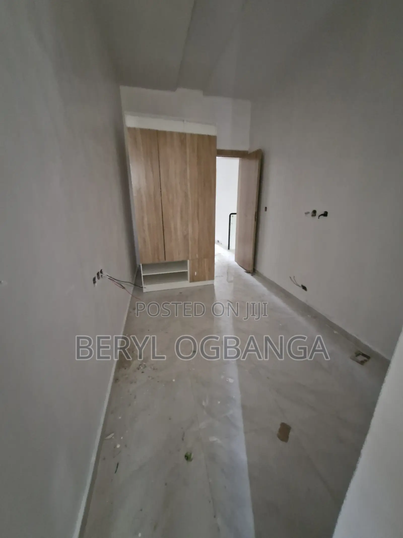 4bdrm Townhouse/Terrace in Ikota for sale in Ikota