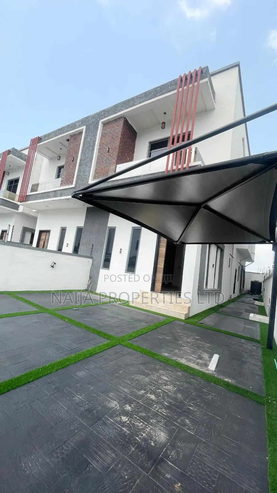 4bdrm Duplex in Chevron Alternative Lekki for sale in Lekki