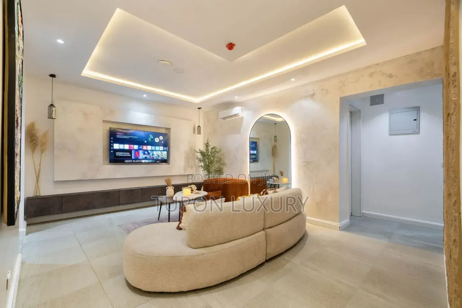 Sea View 2bedroom Apartment With Ps5, Gym, Pool and Cinema in Lekki