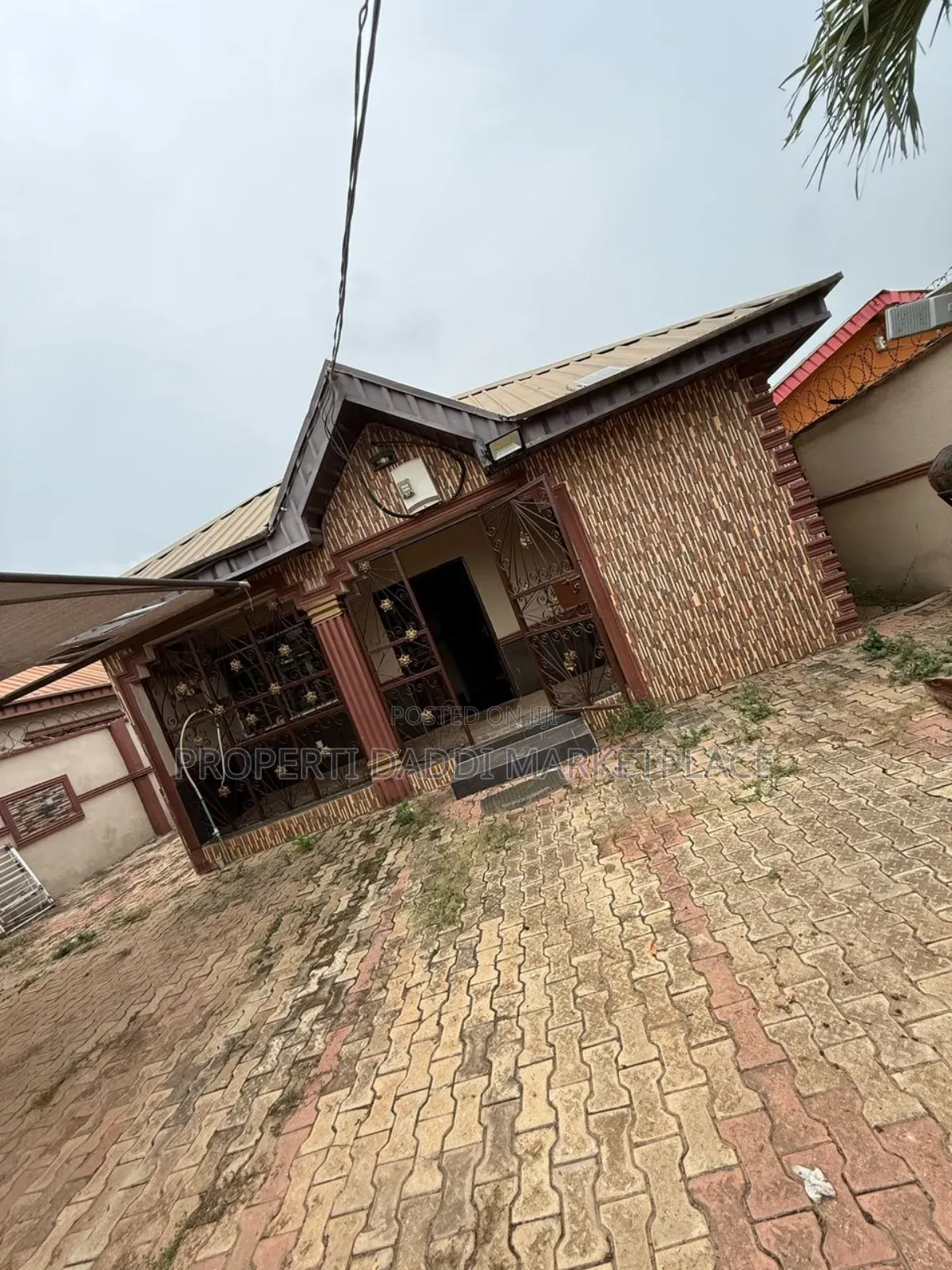 10bdrm Block of Flats in Abiola Farms Estate, Ayobo for sale in Ayobo