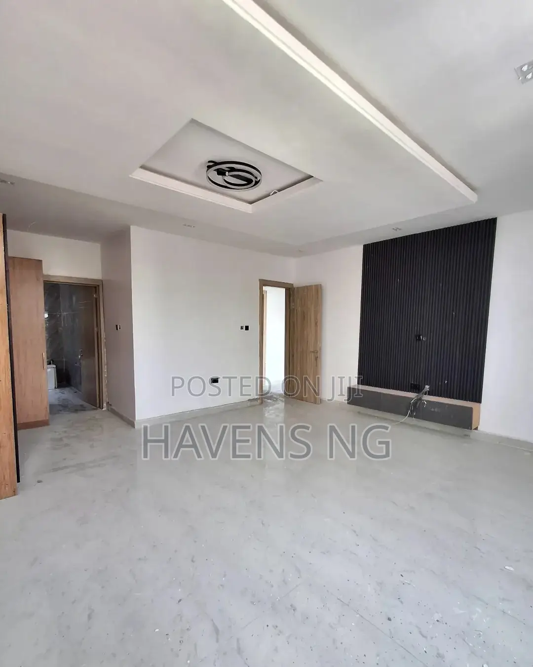 5bdrm Duplex in Lekki Phase 1 for sale in Lekki Phase 1