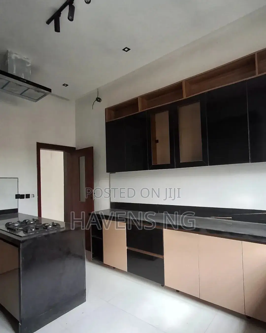 4bdrm Duplex in Abraham Adesanya Estate for sale in Abraham Adesanya Estate