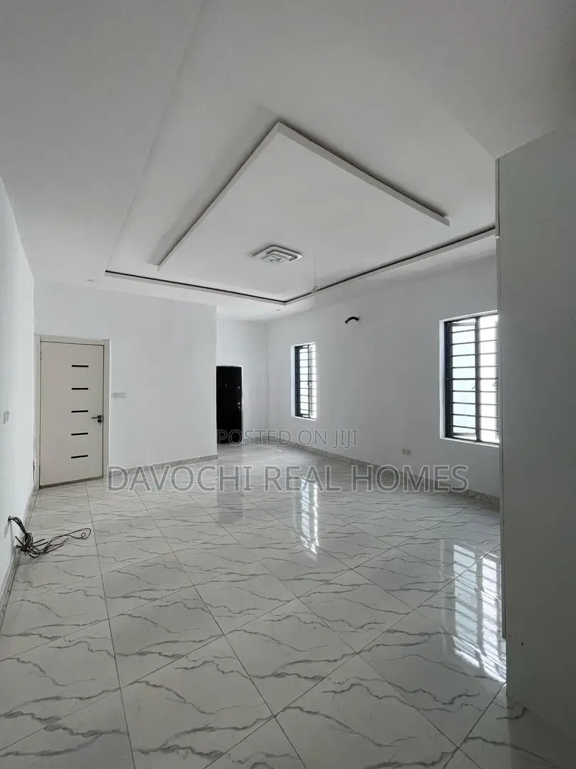 4bdrm Duplex in 2Nd Toll Gate, Lekki for sale in Lekki Phase 1