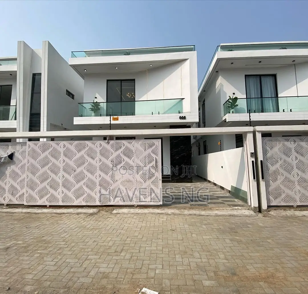 4bdrm Duplex in Lekki Phase 2 for sale in Lekki Phase 2