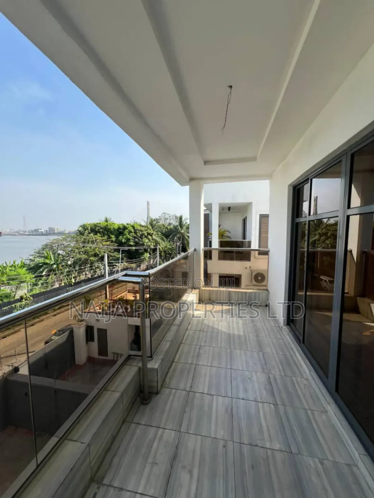 5bdrm Duplex in Turnbull Rd, Ikoyi for sale in Ikoyi