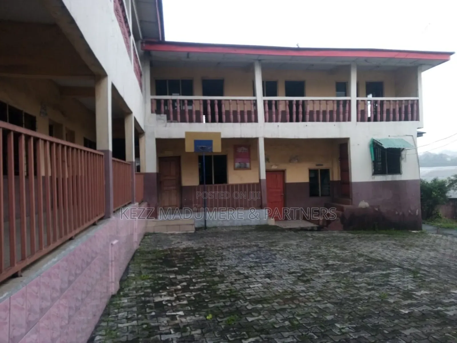 For Sale : Non Functional School Within Trans Amadi Ph in Port-Harcourt