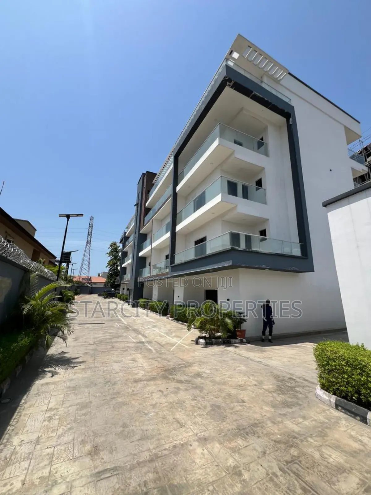 Furnished 4bdrm Townhouse/Terrace in Secured Estate, Ikoyi for sale in Ikoyi