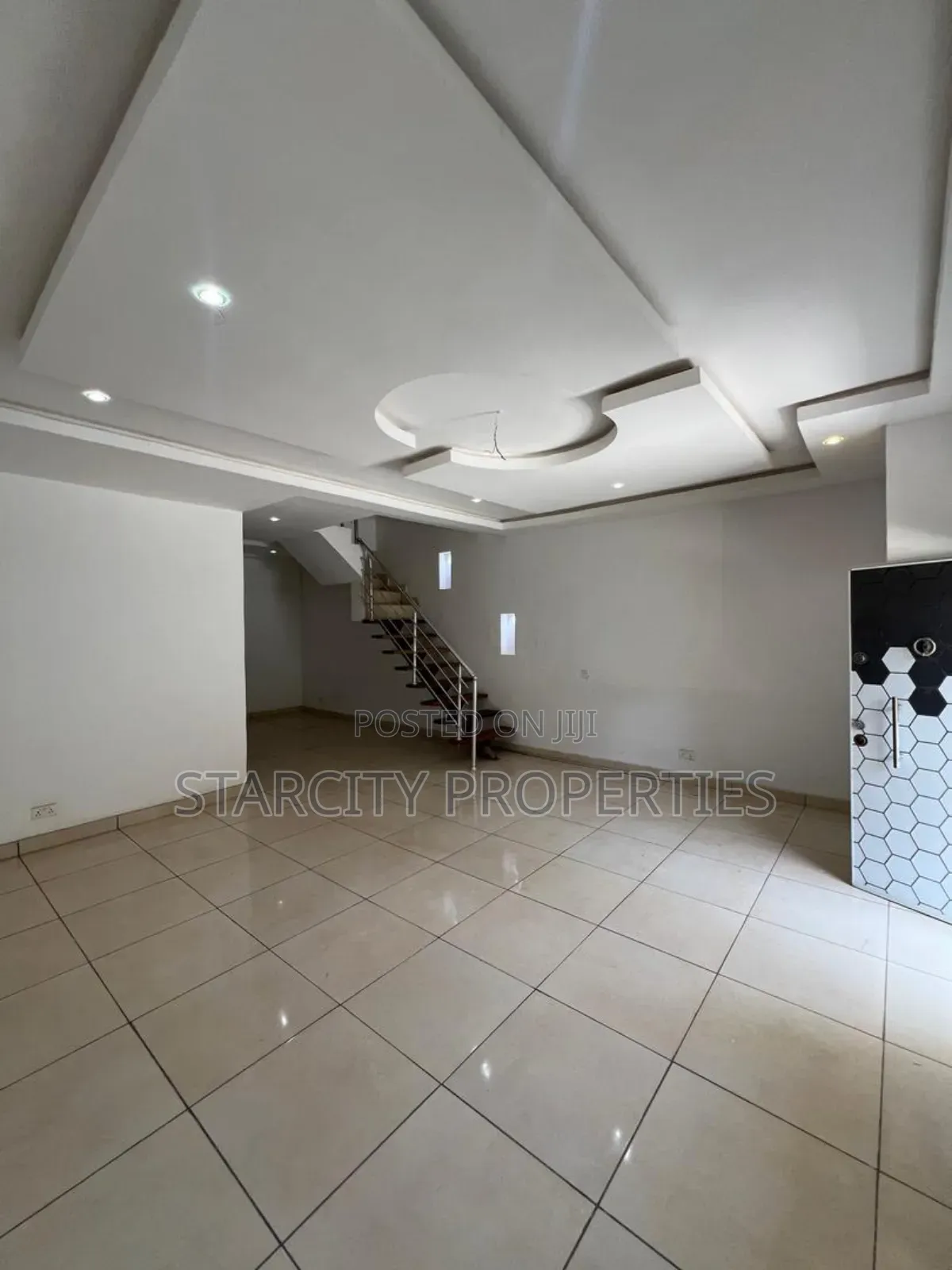 Furnished 4bdrm Townhouse/Terrace in Secured Estate, Ikoyi for sale in Ikoyi
