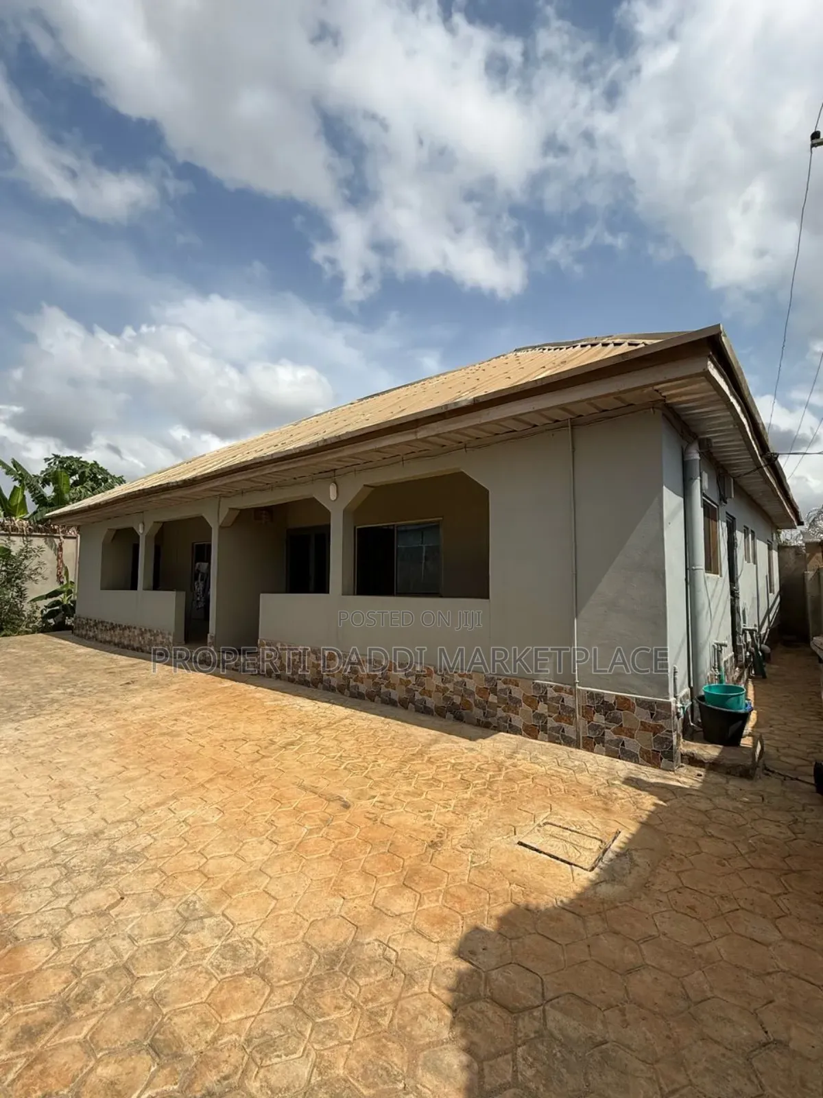 4bdrm Bungalow in Greenlake Estate, Ayobo for sale in Ayobo