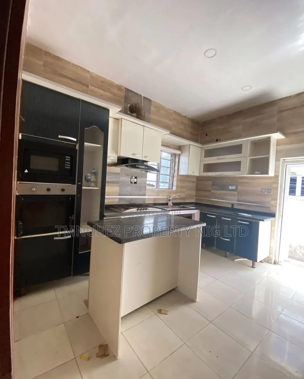 1bdrm Apartment in Lekki Osapa for rent in Osapa london