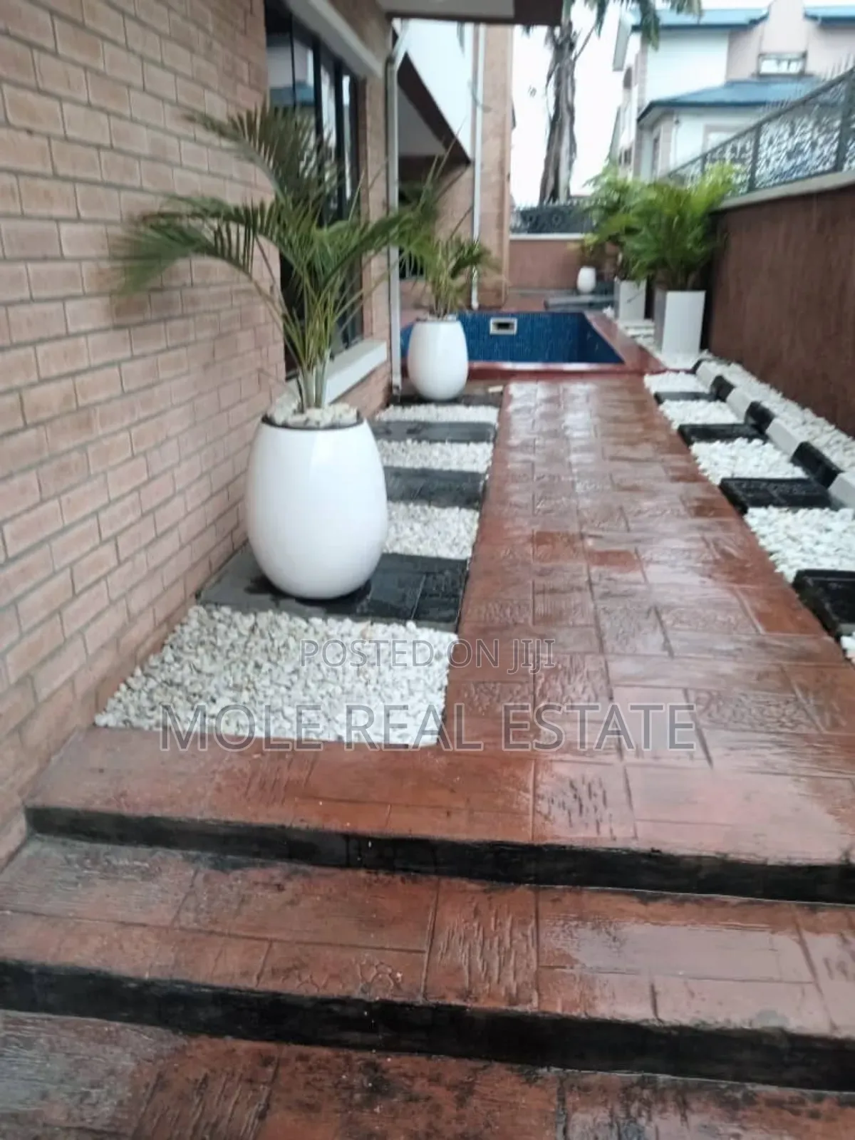 Luxery Smart 5 Bedroom Detached Leki Lagos in Lekki