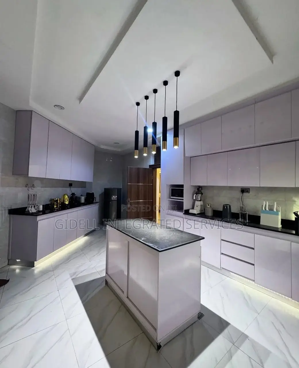 Furnished 3bdrm Apartment in Jahi for sale in Jahi