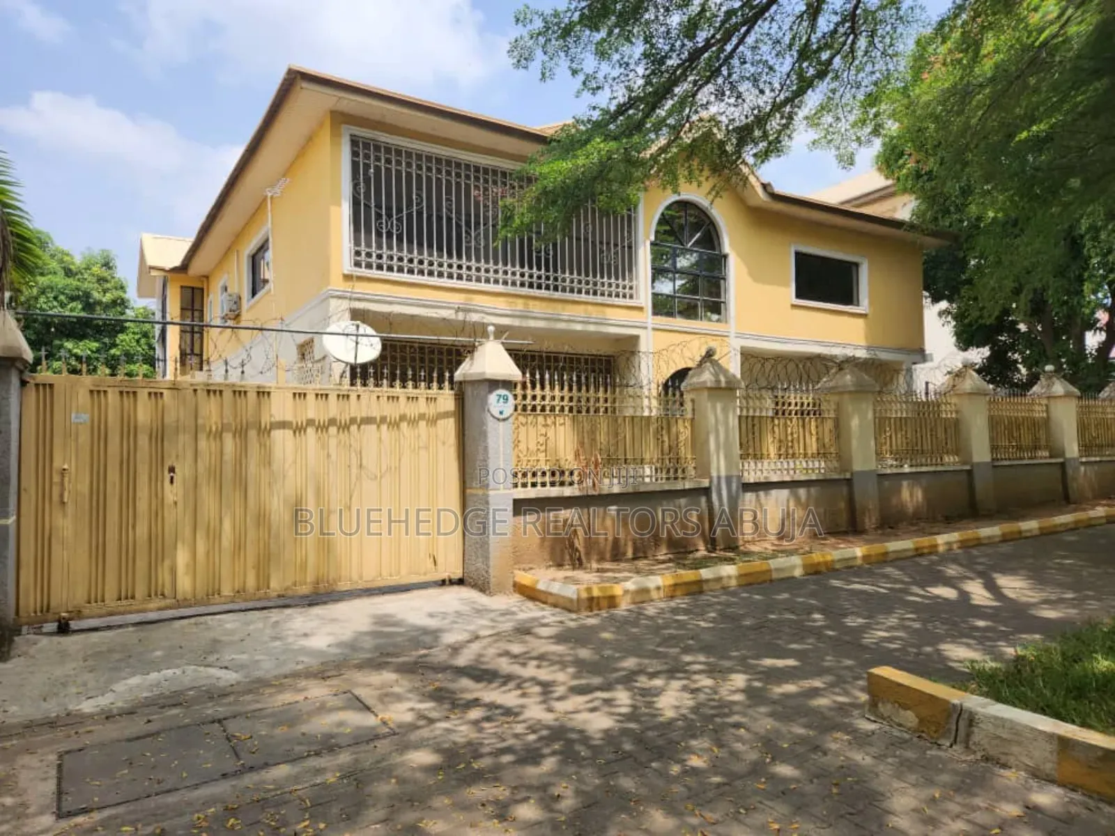 6bdrm Duplex in Jabi for sale in Jabi