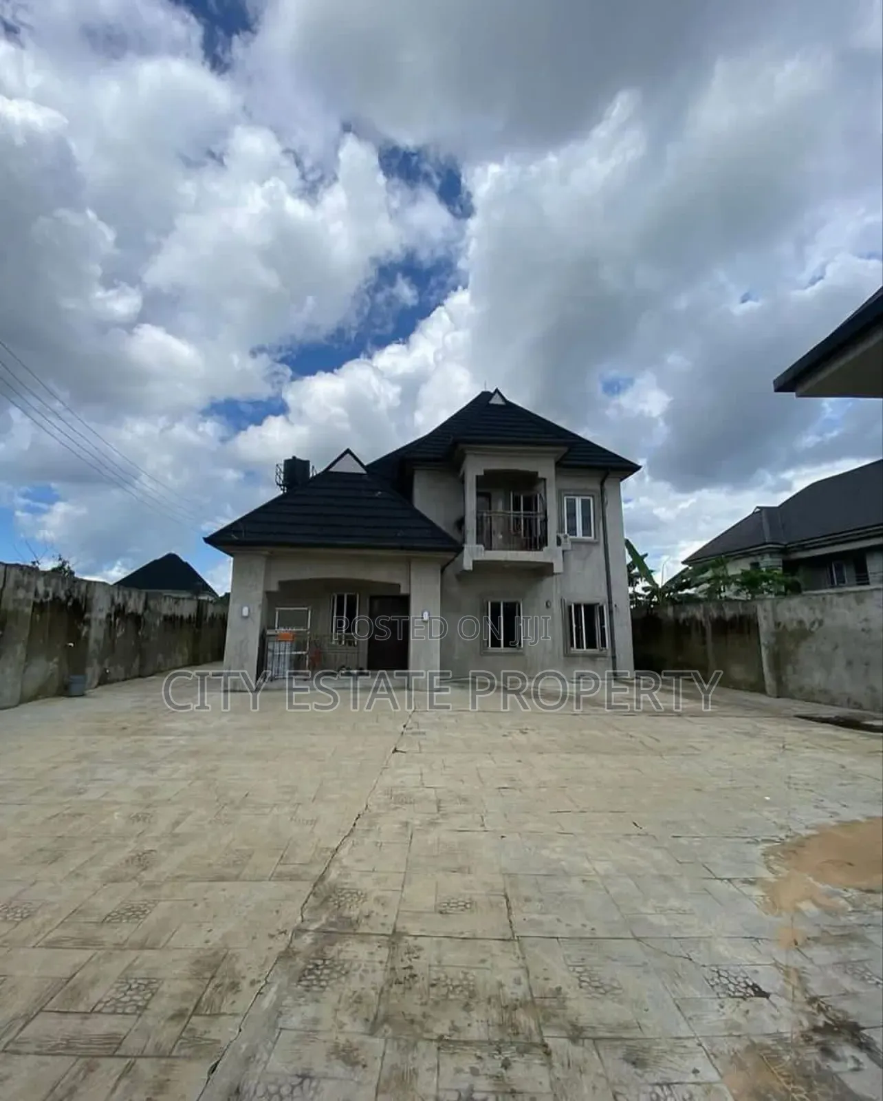 Furnished 3bdrm Duplex in City Estate Port-Harcourt for sale in Port-Harcourt