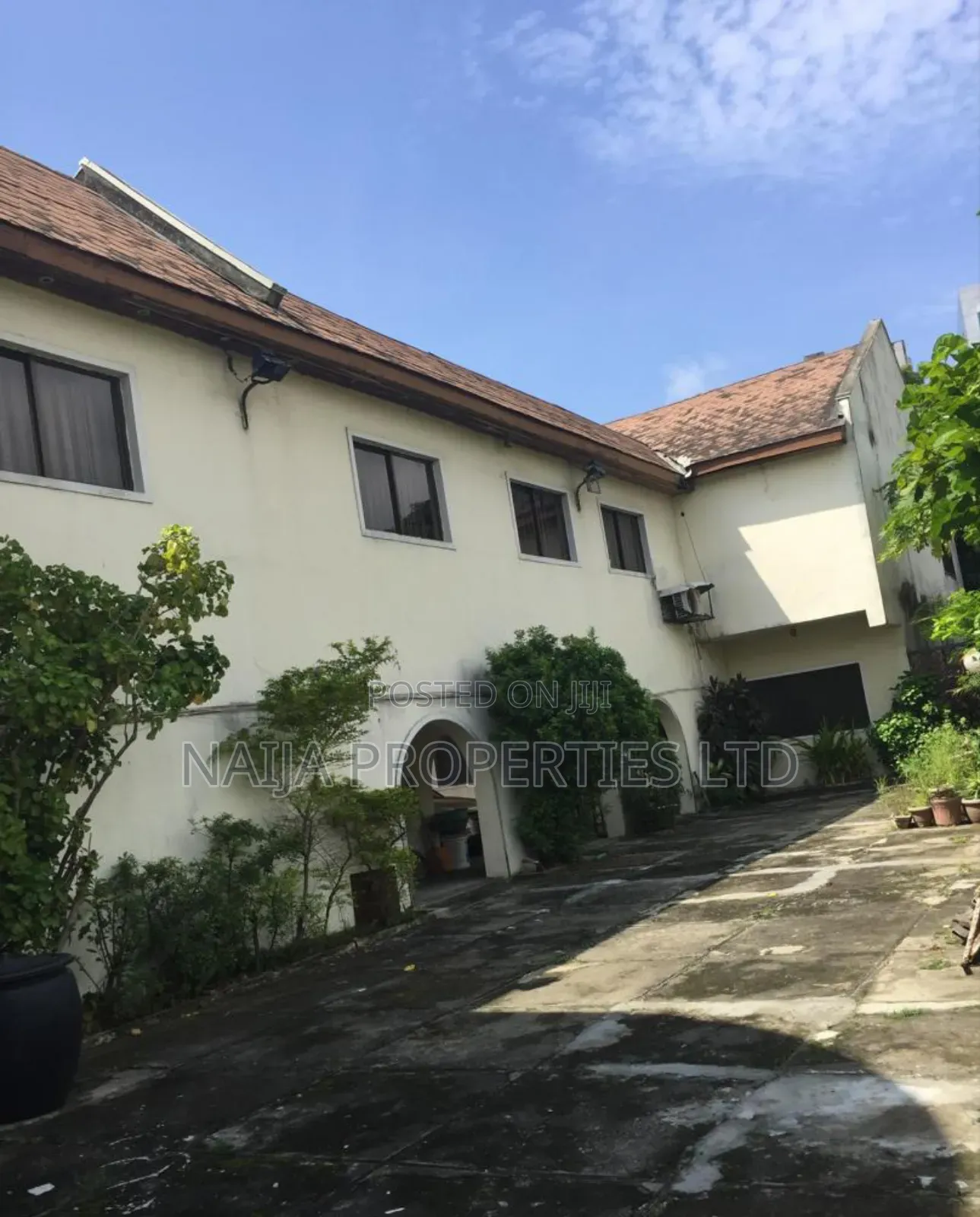 5bdrm Duplex in Musa Yaradua., Victoria Island for sale in Victoria Island