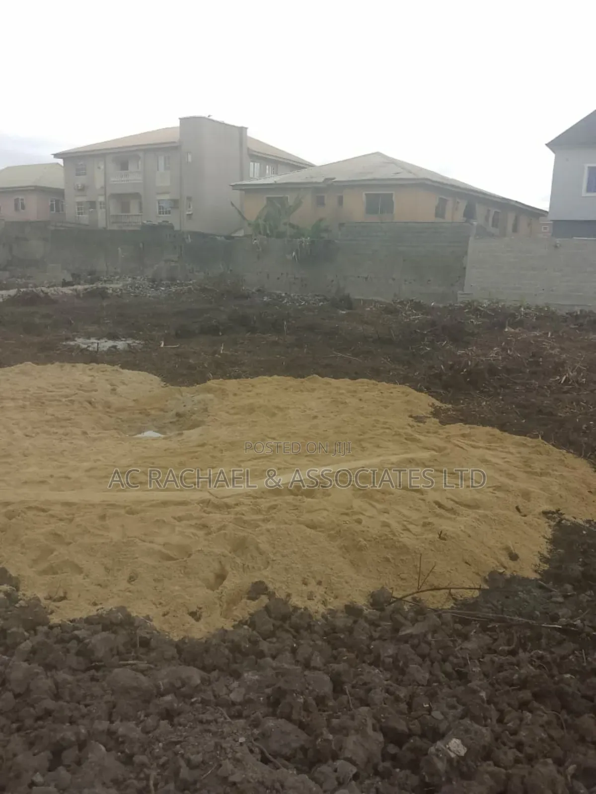 4plots of Dry Land for Sale in Ago Palace