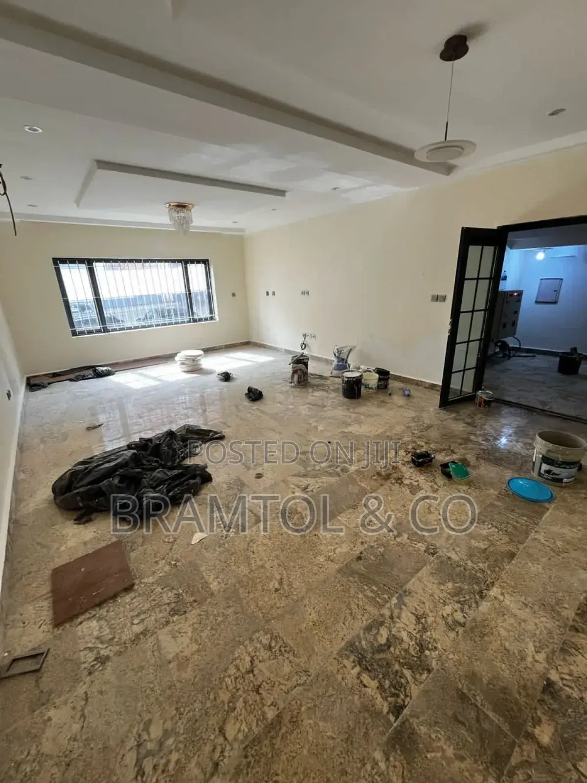 4bdrm Townhouse / Terrace in Asba And Dantata, Life Camp for rent in Life Camp